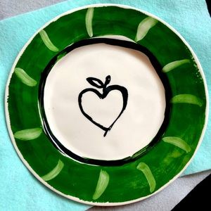 Anthropologie Plate, Heart Apple 🍏